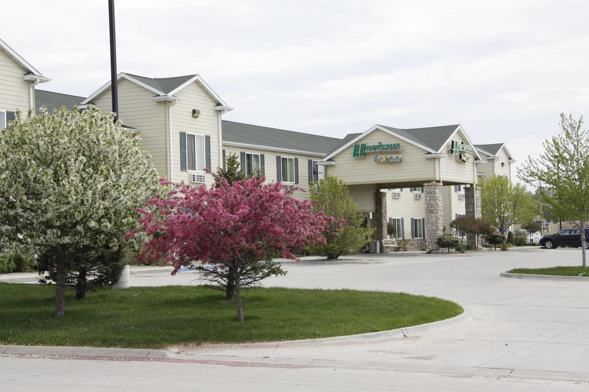 Horizon Inn & Suites West Point Екстериор снимка