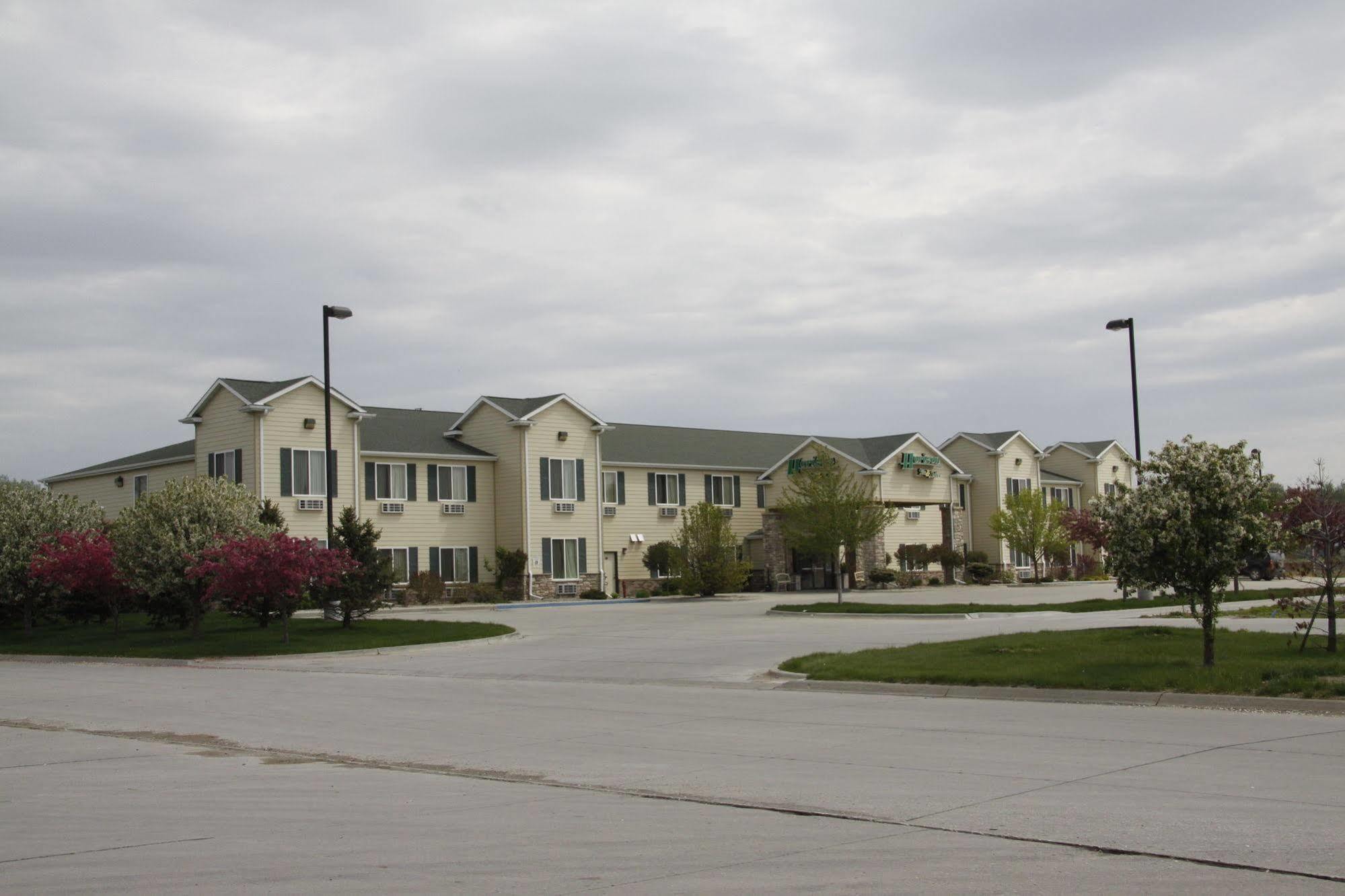 Horizon Inn & Suites West Point Екстериор снимка
